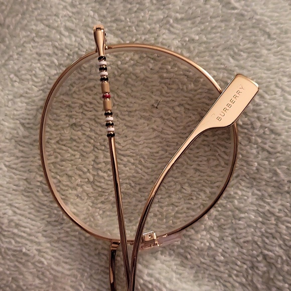 Burberry suneyeglass frames only, has  demo lens included excellent condition. - Picture 5 of 12